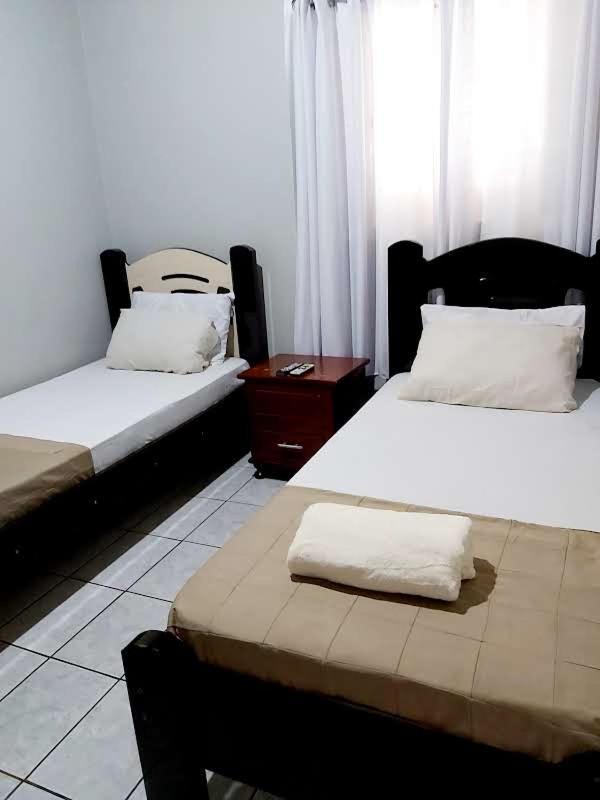 Hotel Monte Carlo Pederneiras 外观 照片